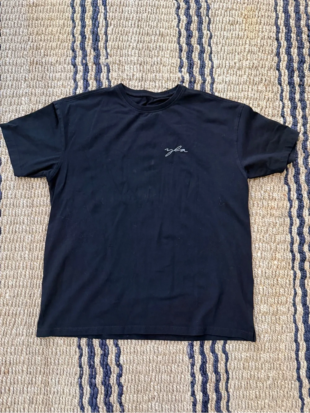 Young LA Mens Medium Nyla T-Shirt. New with tags. - Picture 2 of 5